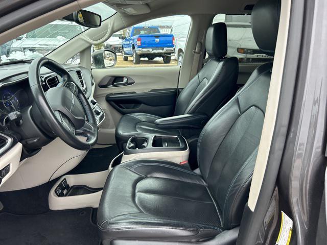 used 2021 Chrysler Pacifica car, priced at $22,669