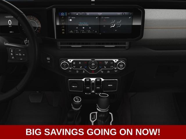 new 2025 Jeep Wrangler car, priced at $51,874