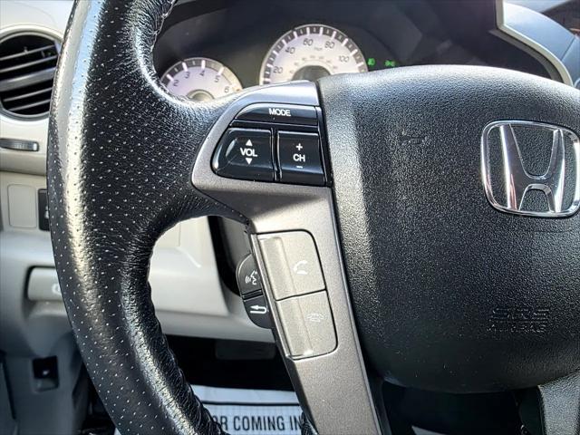 used 2013 Honda Pilot car, priced at $6,999