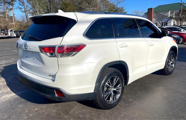 used 2016 Toyota Highlander car, priced at $20,580