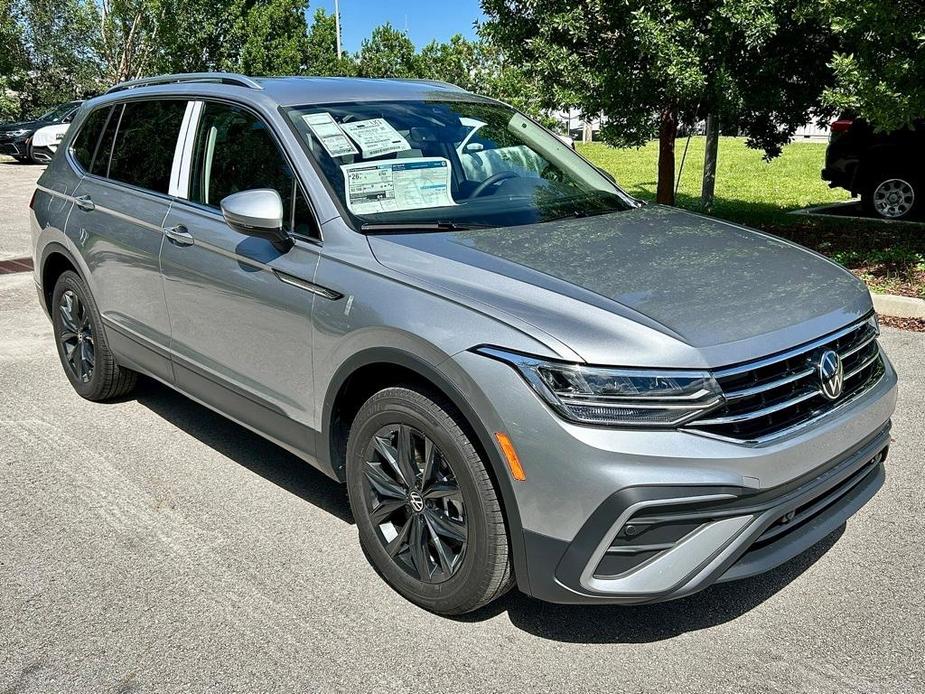 new 2024 Volkswagen Tiguan car, priced at $31,001