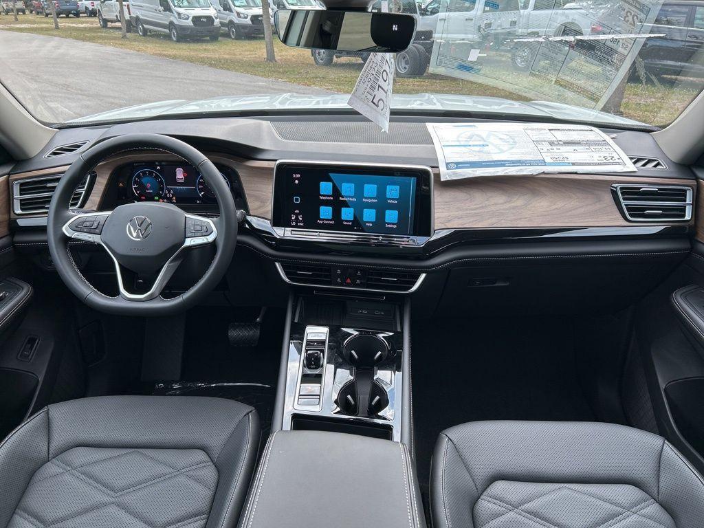 new 2026 Volkswagen Atlas car, priced at $45,093