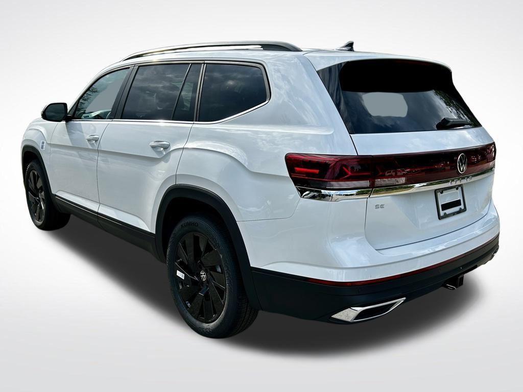 new 2026 Volkswagen Atlas car, priced at $45,093