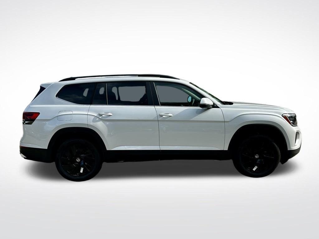 new 2026 Volkswagen Atlas car, priced at $45,093