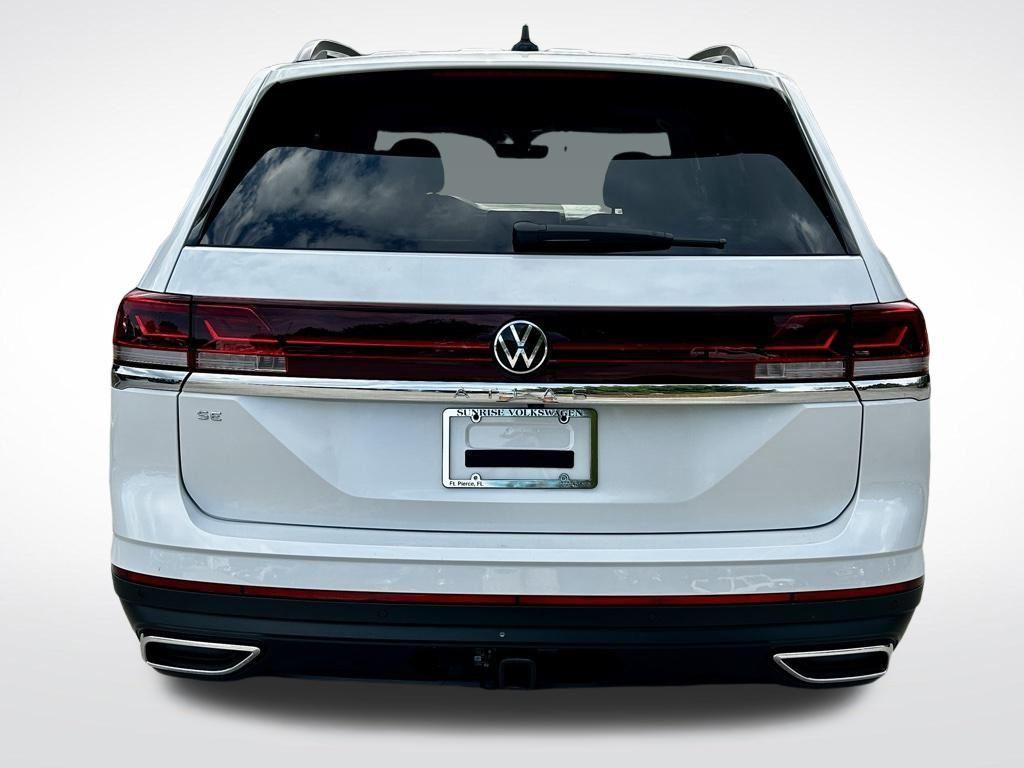 new 2026 Volkswagen Atlas car, priced at $45,093