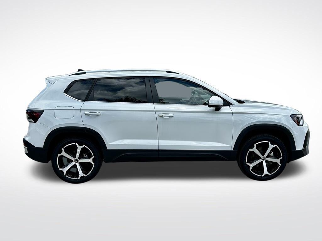 new 2025 Volkswagen Taos car, priced at $30,574
