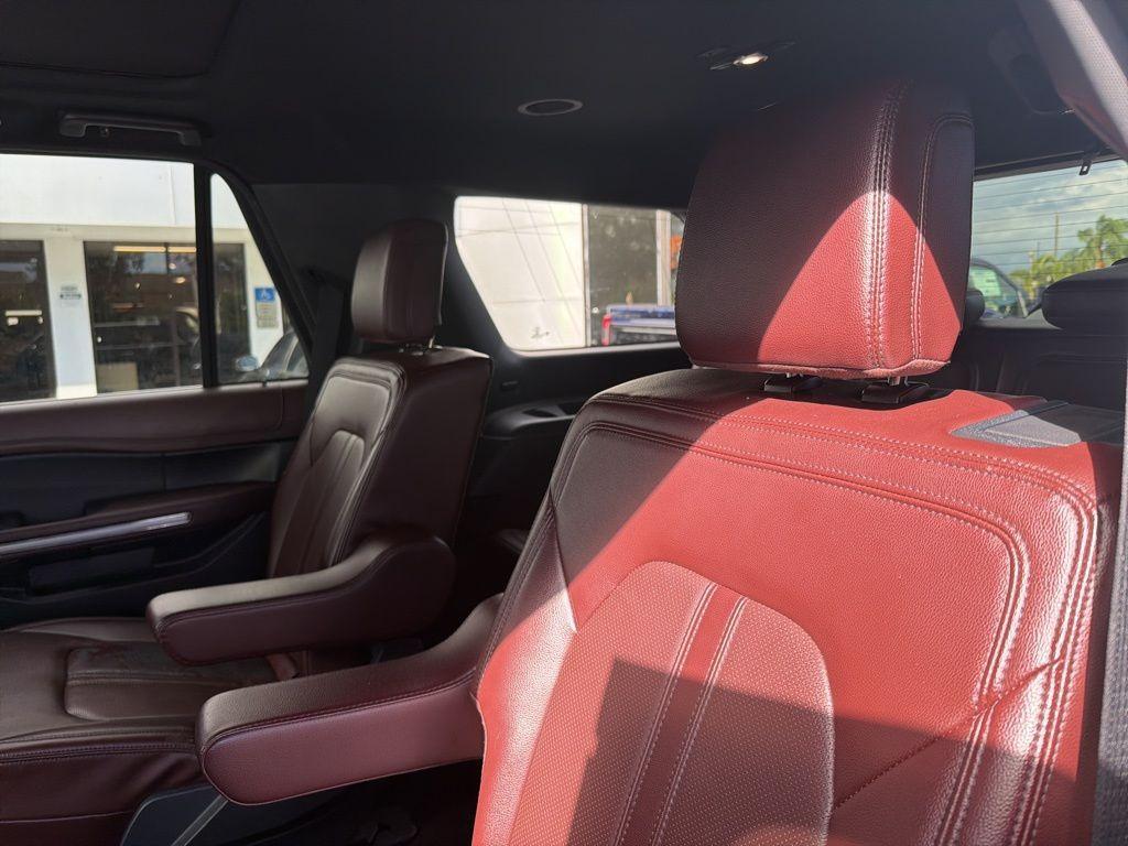 used 2023 Ford Expedition car, priced at $36,898