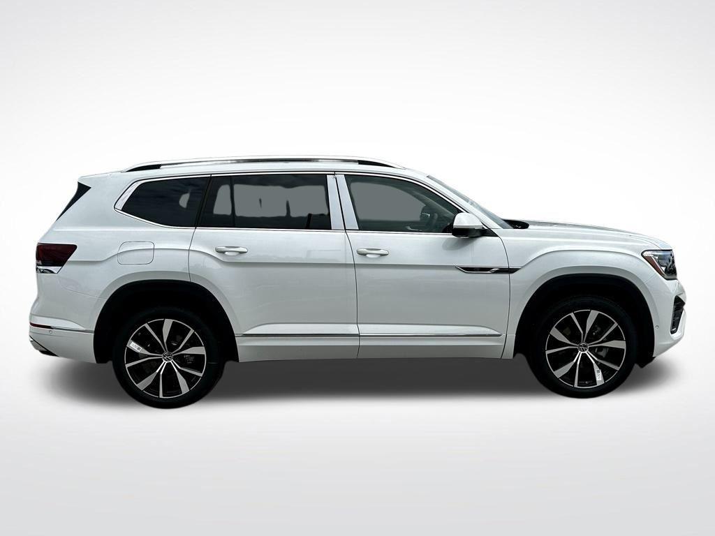 new 2025 Volkswagen Atlas car, priced at $49,651