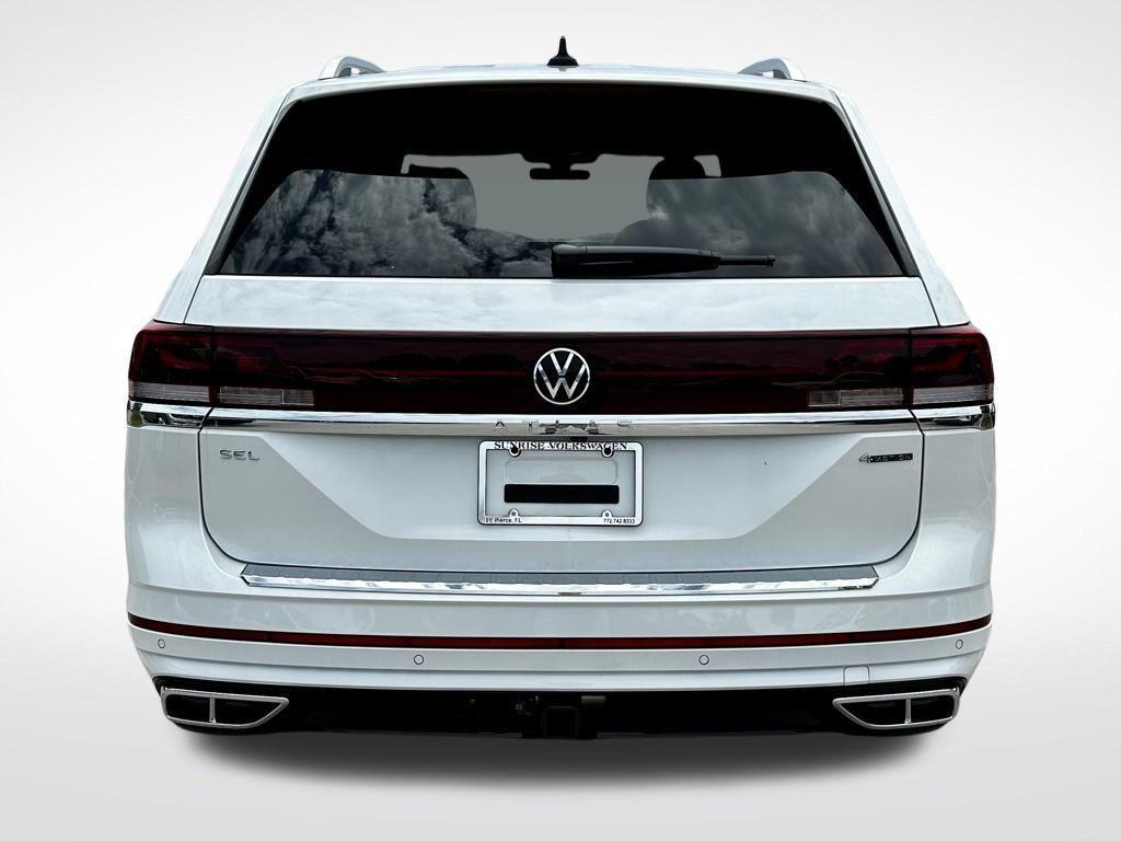 new 2025 Volkswagen Atlas car, priced at $49,651