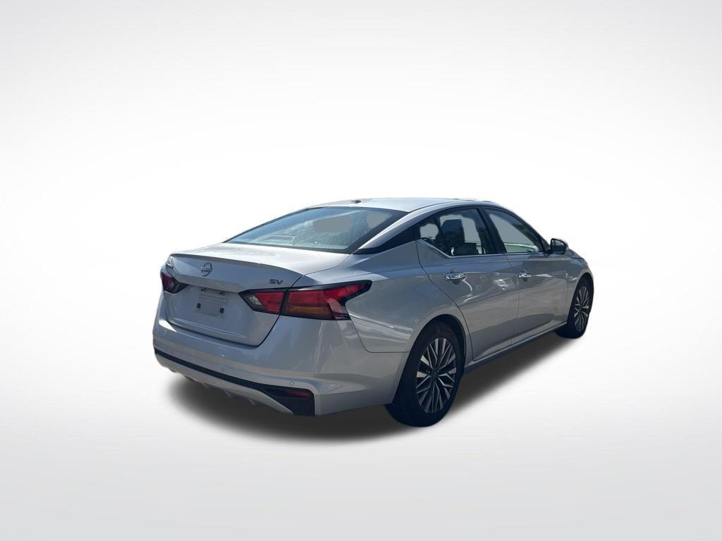 used 2023 Nissan Altima car, priced at $17,521