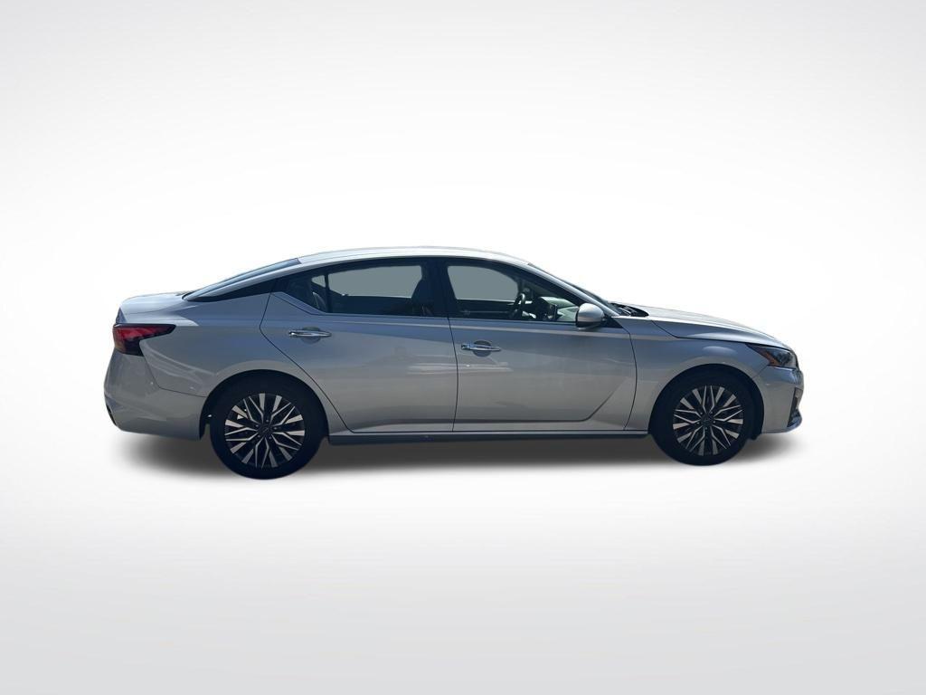 used 2023 Nissan Altima car, priced at $17,521