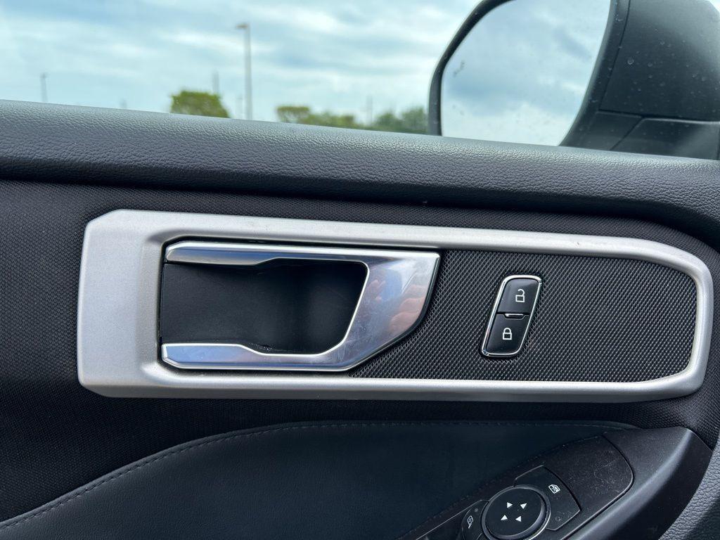 used 2020 Ford Explorer car, priced at $18,999