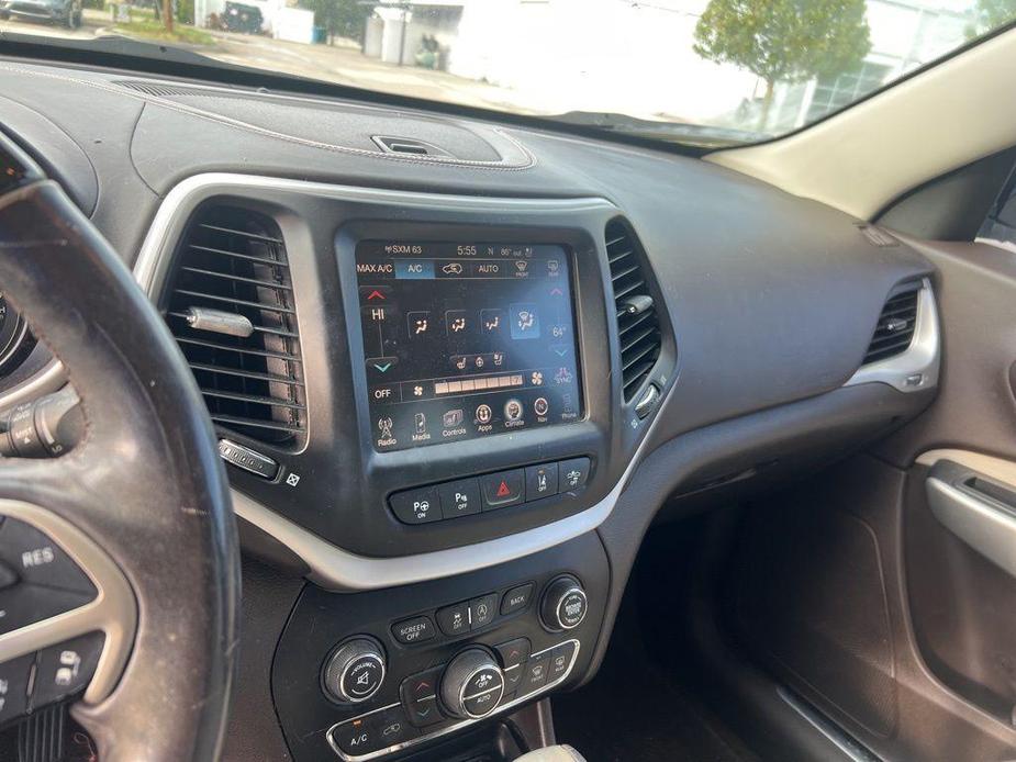 used 2016 Jeep Cherokee car, priced at $15,999