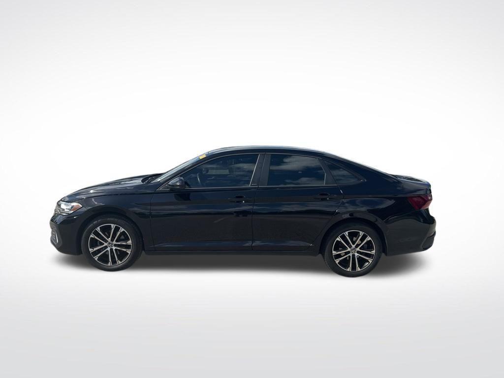used 2024 Volkswagen Jetta car, priced at $19,495