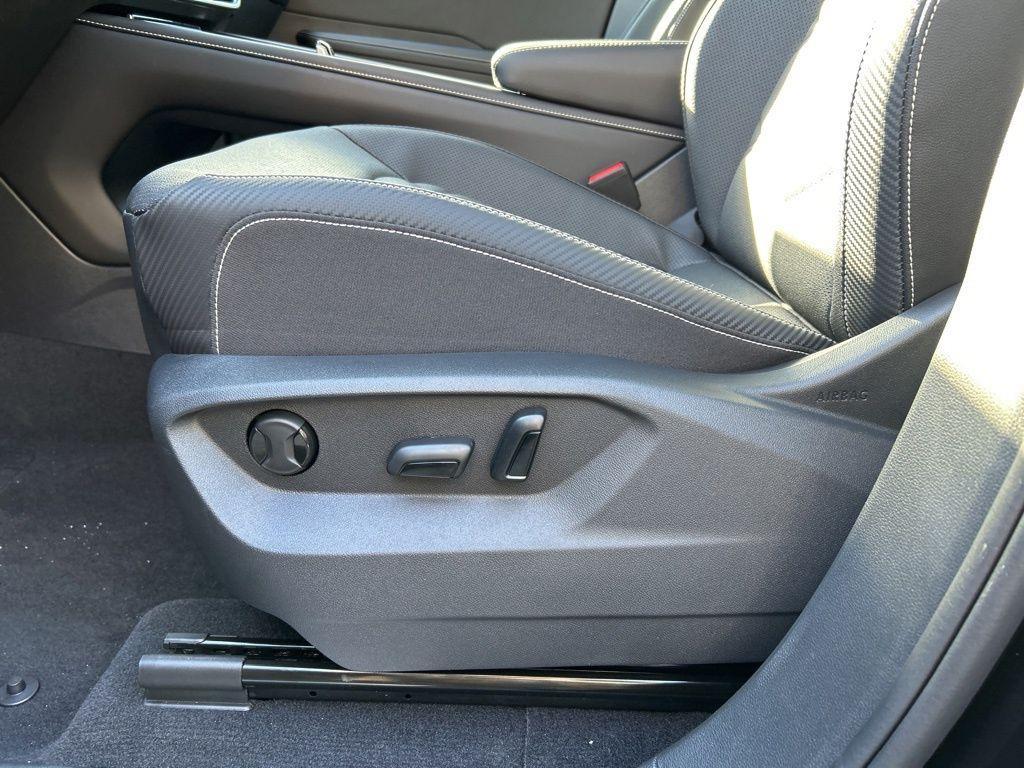 new 2026 Volkswagen Atlas Cross Sport car, priced at $43,546