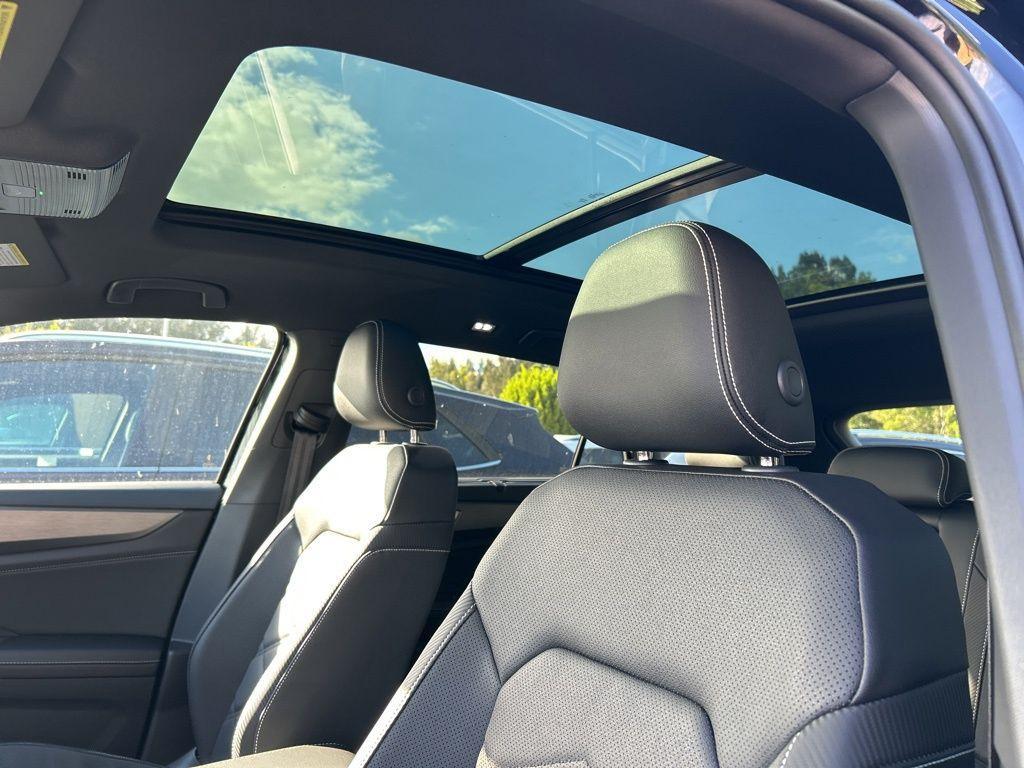 new 2026 Volkswagen Atlas Cross Sport car, priced at $43,546