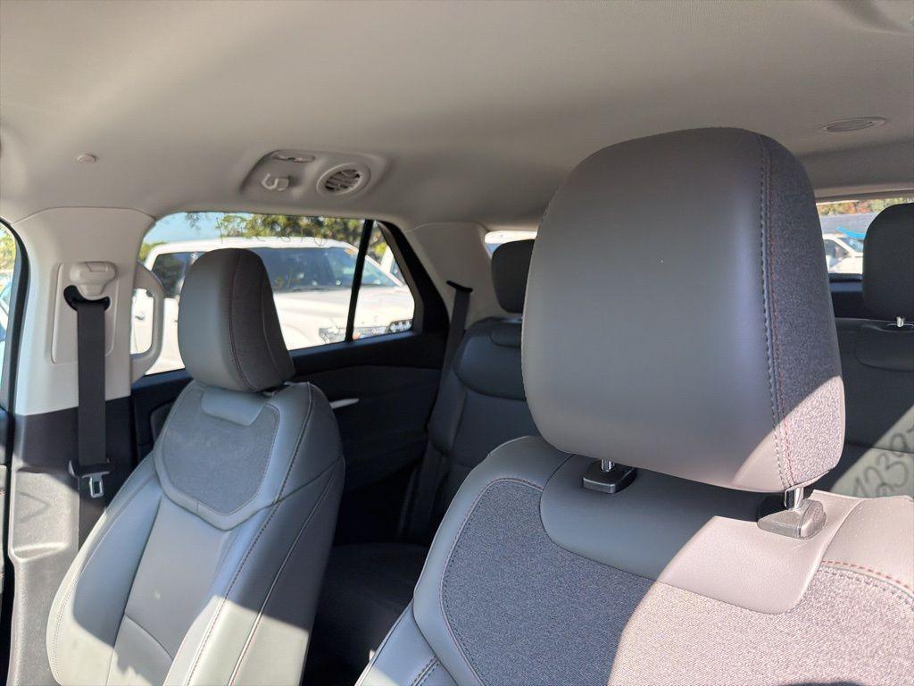 used 2025 Ford Explorer car, priced at $37,999