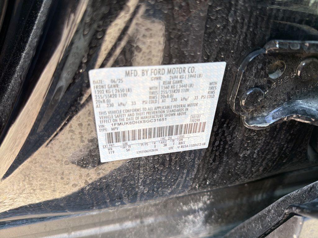 used 2025 Ford Explorer car, priced at $37,999