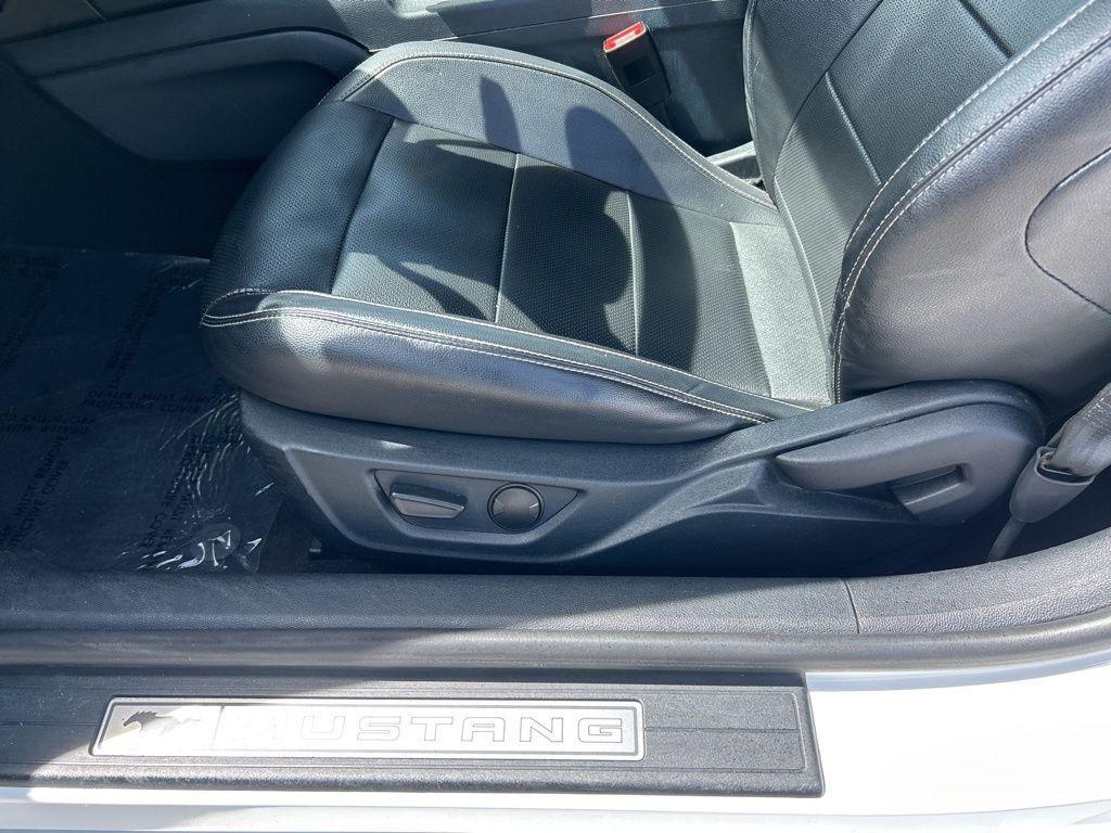 used 2022 Ford Mustang car, priced at $20,921