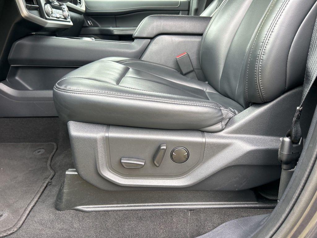 used 2024 Ford Expedition Max car, priced at $39,998
