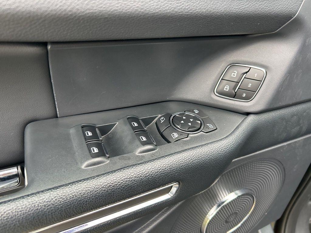 used 2024 Ford Expedition Max car, priced at $39,998