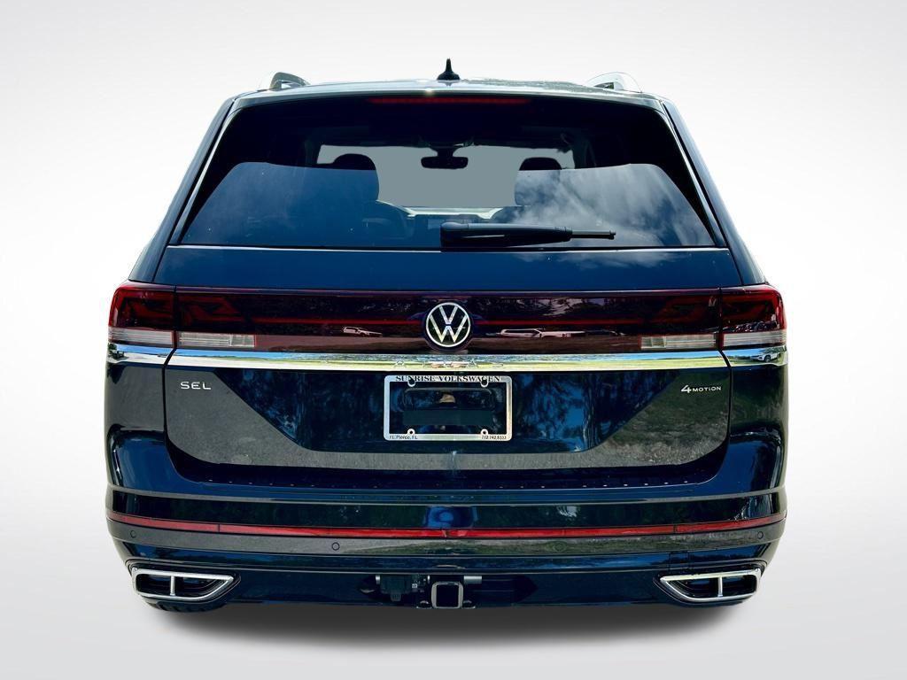 new 2025 Volkswagen Atlas car, priced at $46,296
