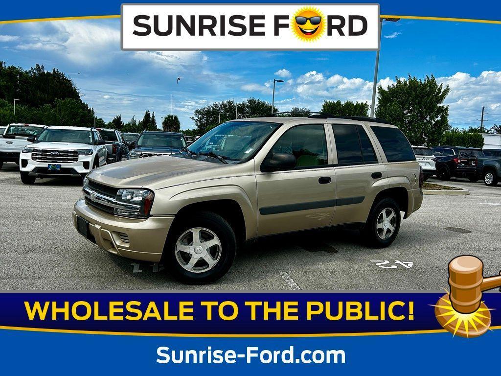 used 2005 Chevrolet TrailBlazer car, priced at $3,499