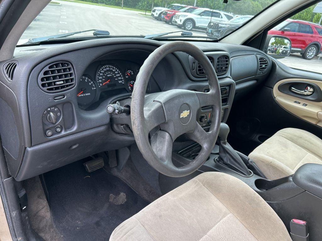 used 2005 Chevrolet TrailBlazer car, priced at $3,499