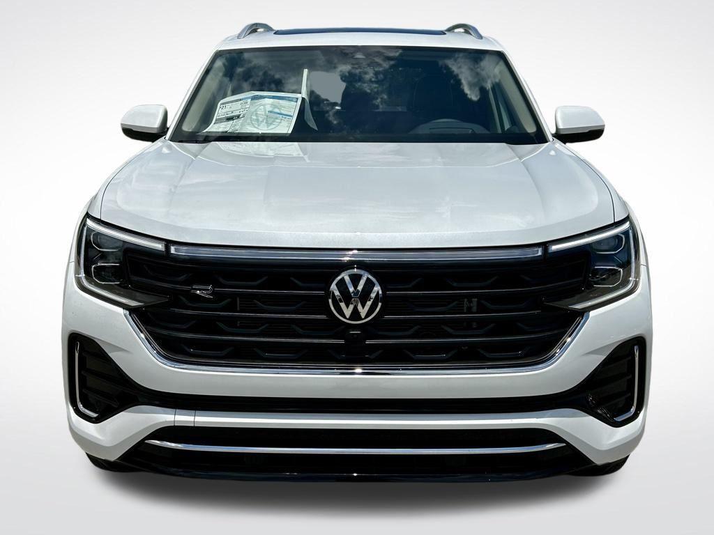 new 2025 Volkswagen Atlas car, priced at $50,310