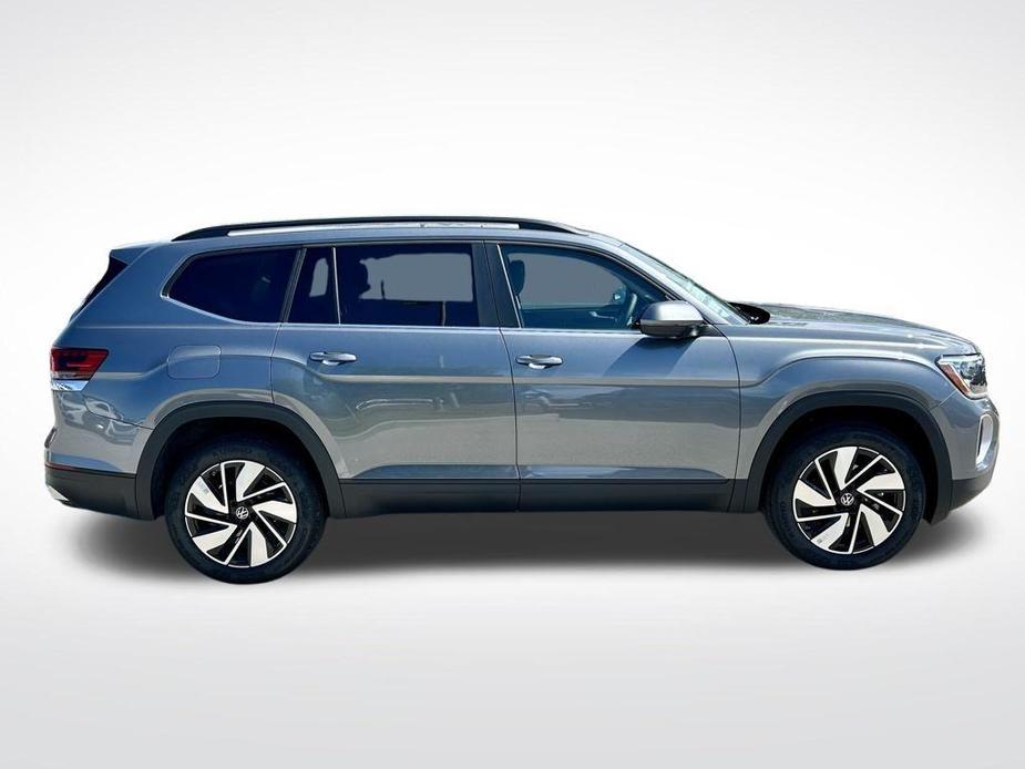 new 2024 Volkswagen Atlas car, priced at $39,077