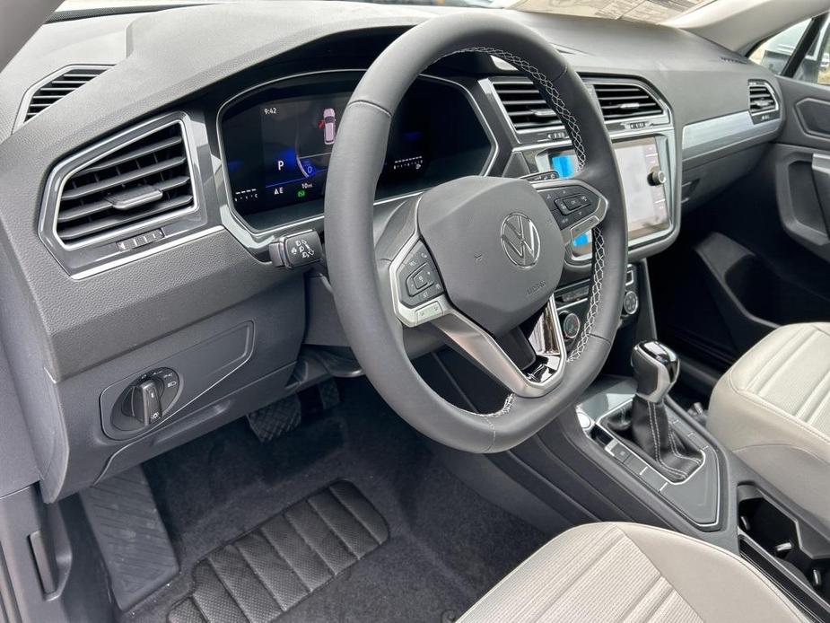 new 2024 Volkswagen Tiguan car, priced at $28,274