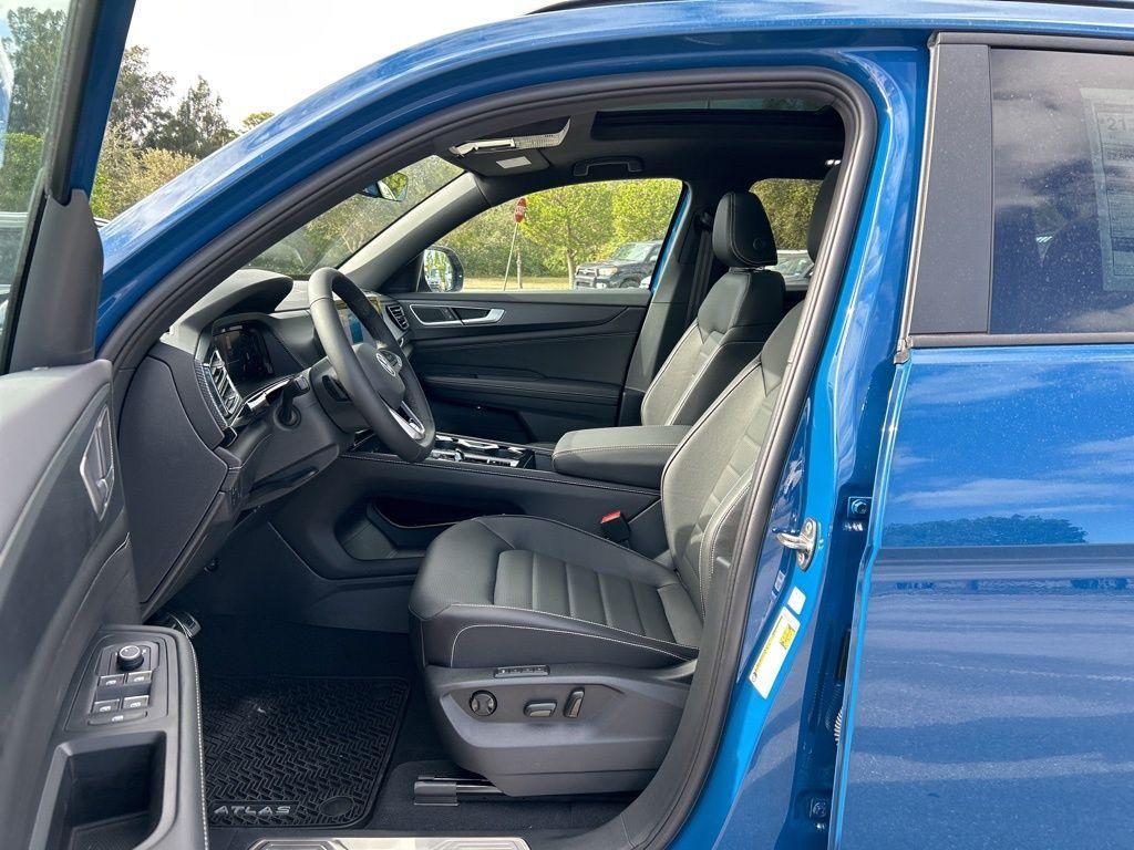 used 2025 Volkswagen Atlas Cross Sport car, priced at $44,595