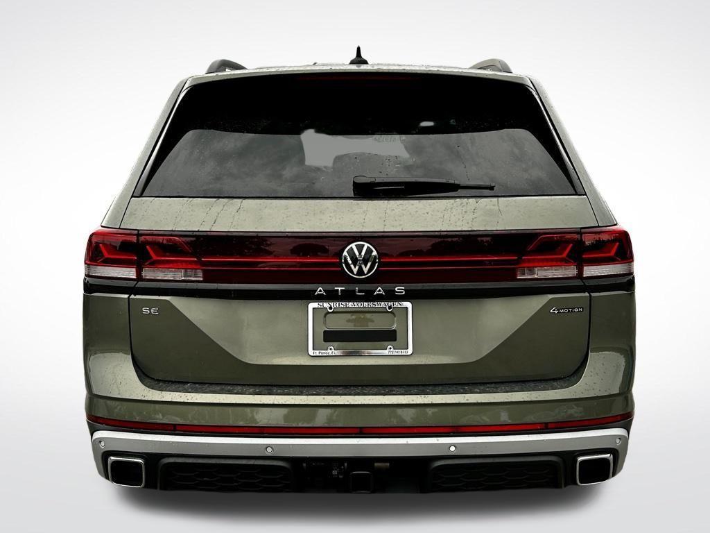 new 2025 Volkswagen Atlas car, priced at $47,586