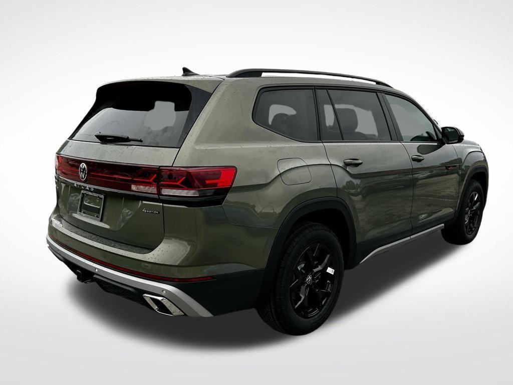 new 2025 Volkswagen Atlas car, priced at $43,150