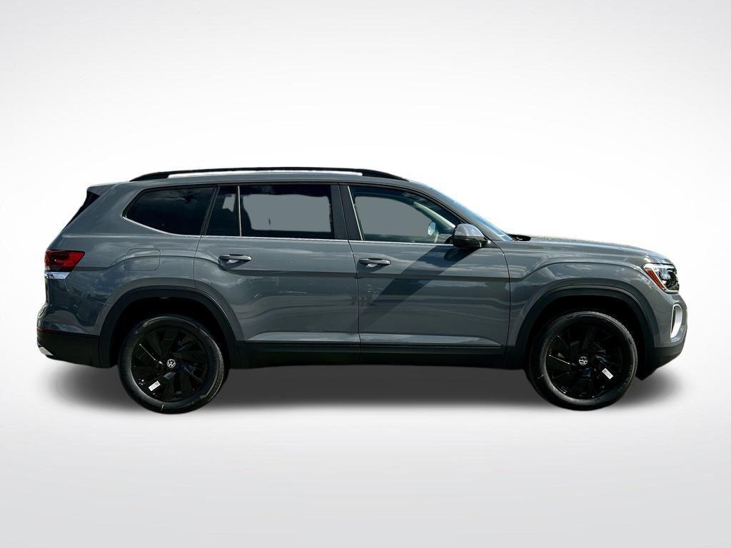new 2025 Volkswagen Atlas car, priced at $38,550