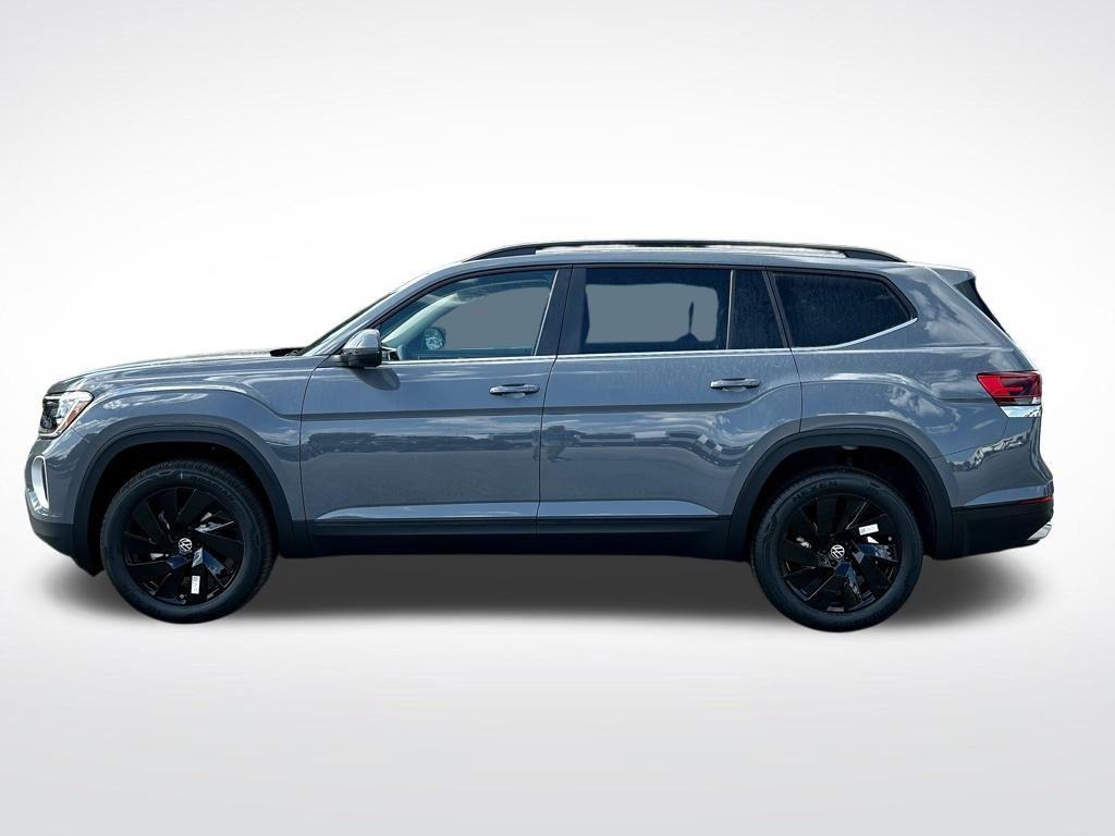 new 2025 Volkswagen Atlas car, priced at $38,550