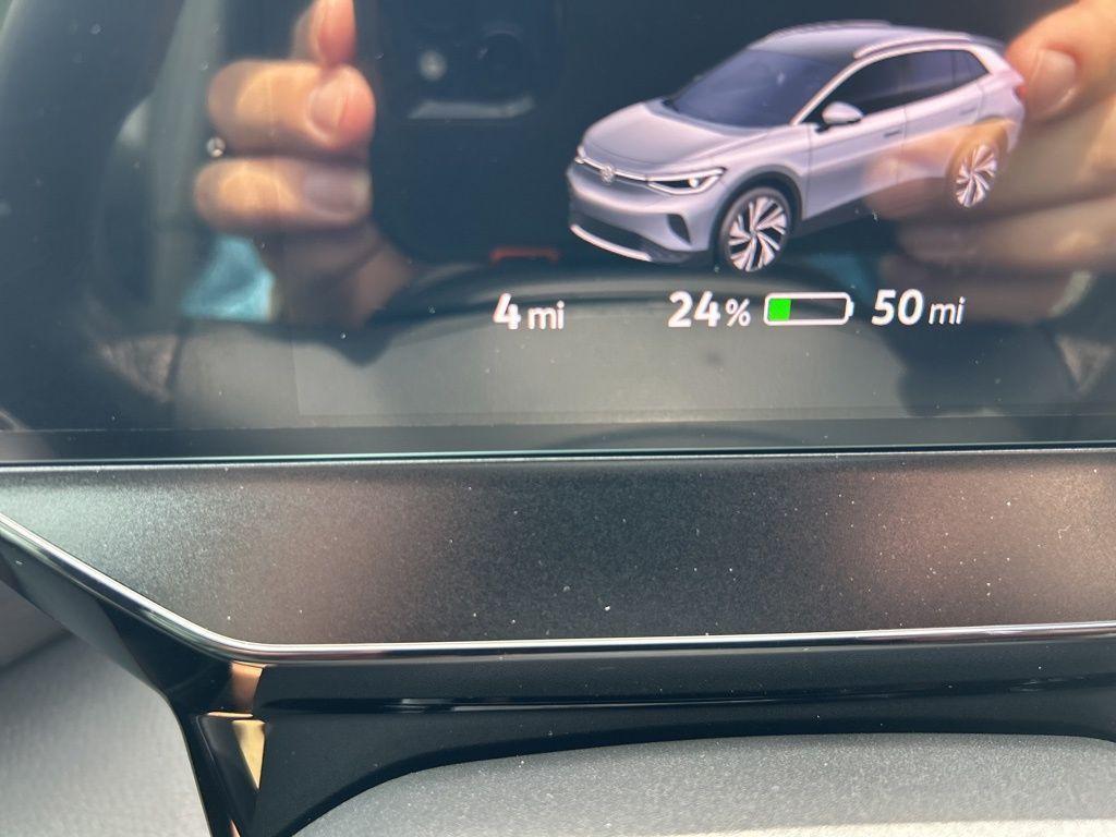 new 2025 Volkswagen ID.4 car, priced at $47,347