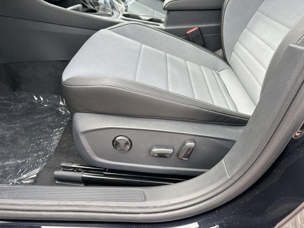 new 2025 Volkswagen Jetta car, priced at $23,618