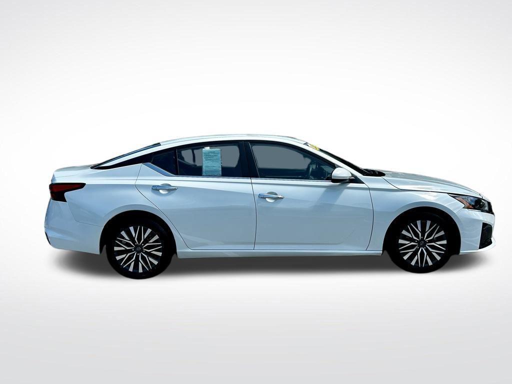 used 2023 Nissan Altima car, priced at $18,828
