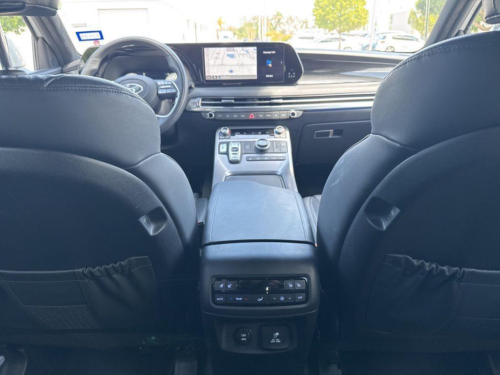 used 2024 Hyundai Palisade car, priced at $37,896