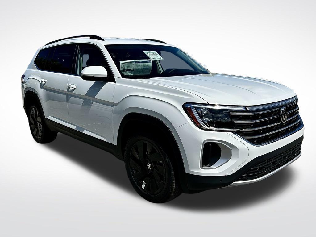 new 2025 Volkswagen Atlas car, priced at $40,671