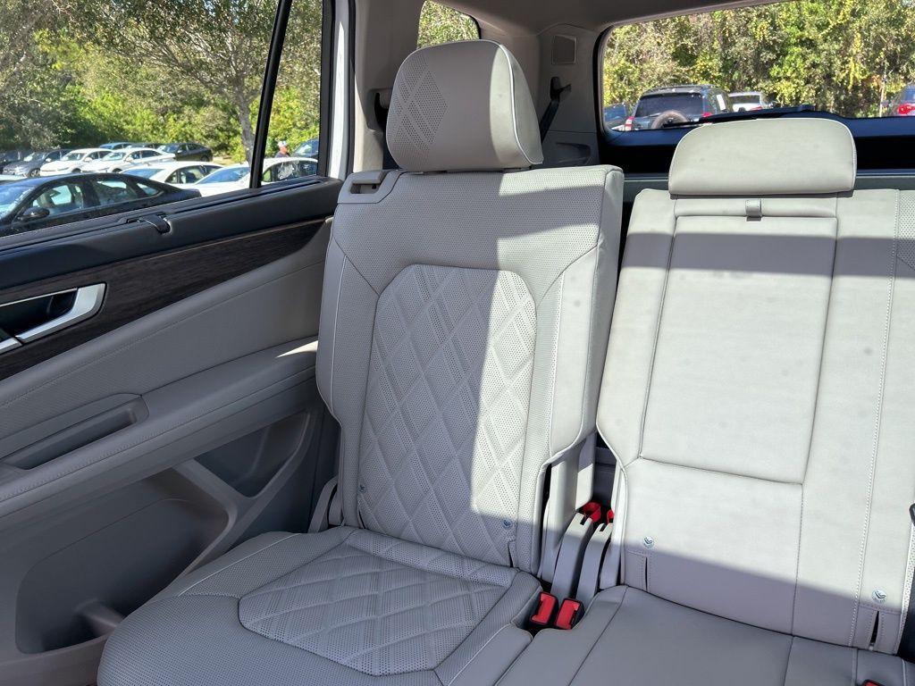 new 2026 Volkswagen Atlas car, priced at $53,871