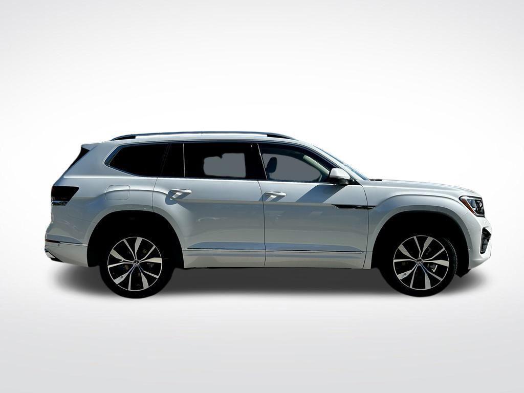 new 2026 Volkswagen Atlas car, priced at $53,871
