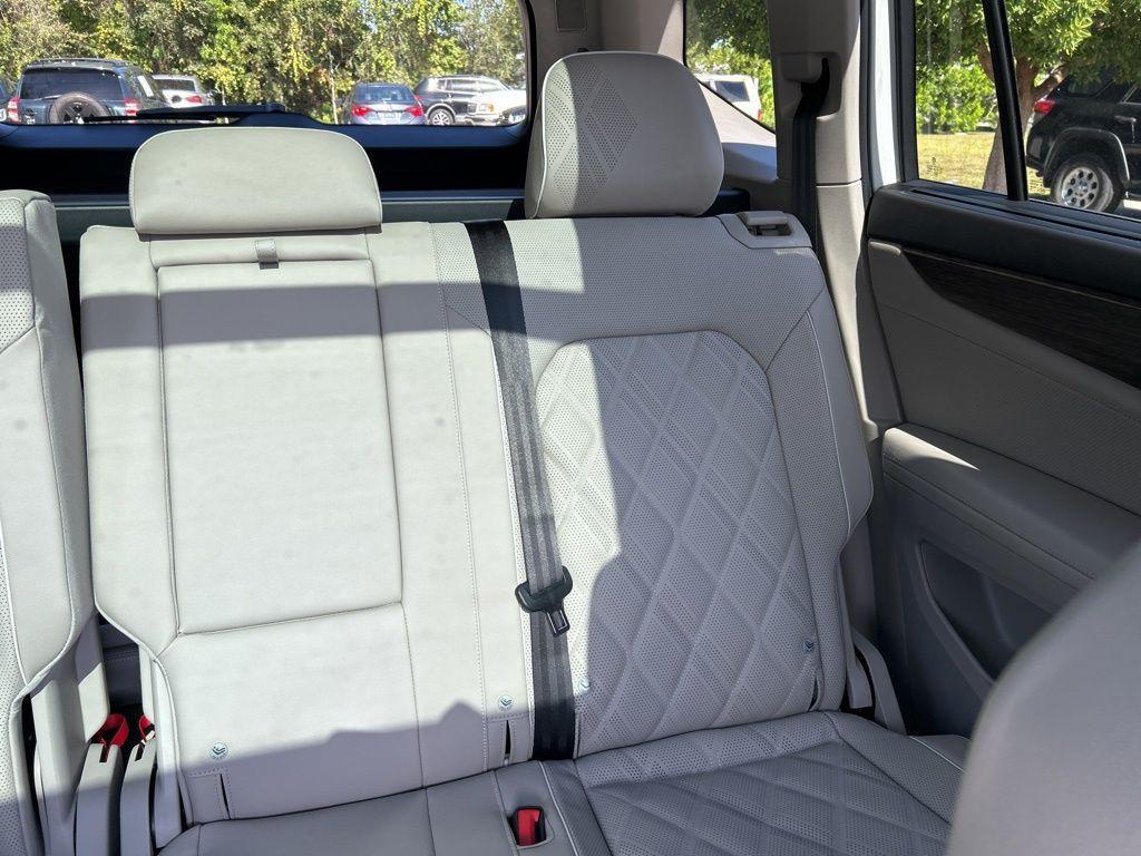 new 2026 Volkswagen Atlas car, priced at $53,871