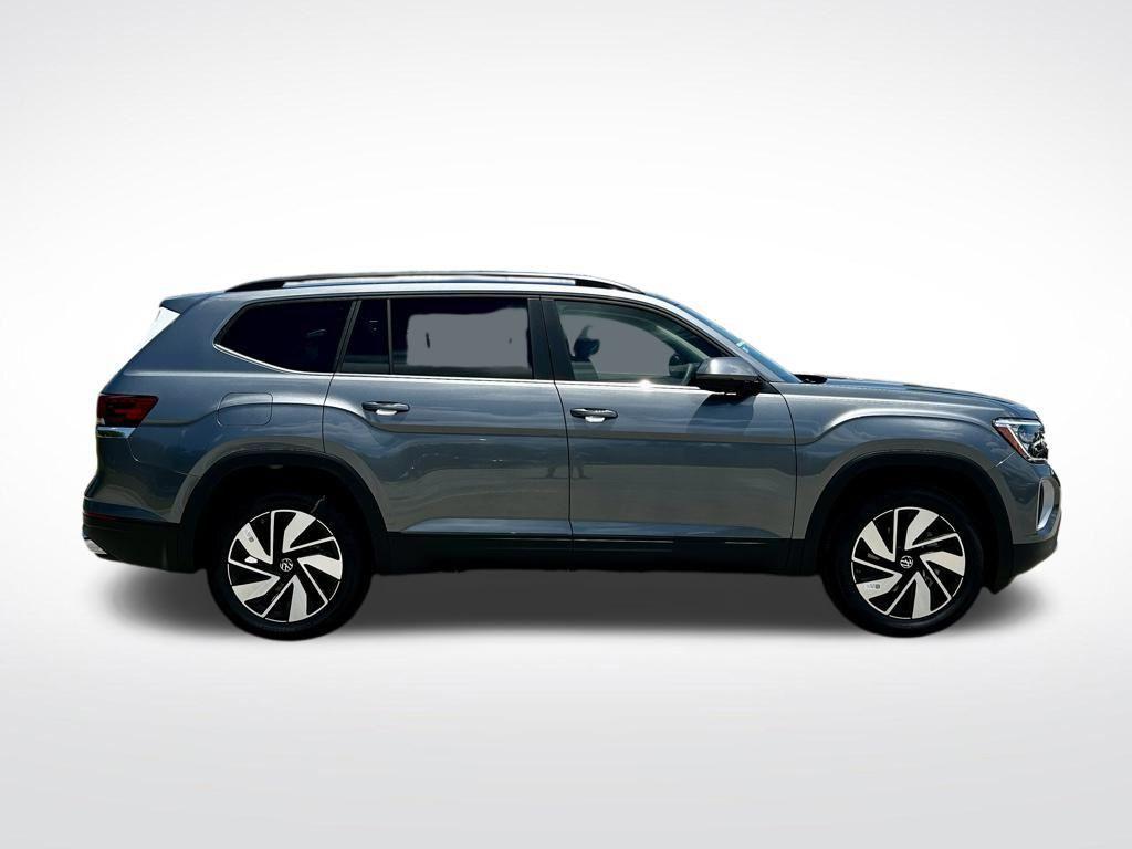 new 2025 Volkswagen Atlas car, priced at $40,550