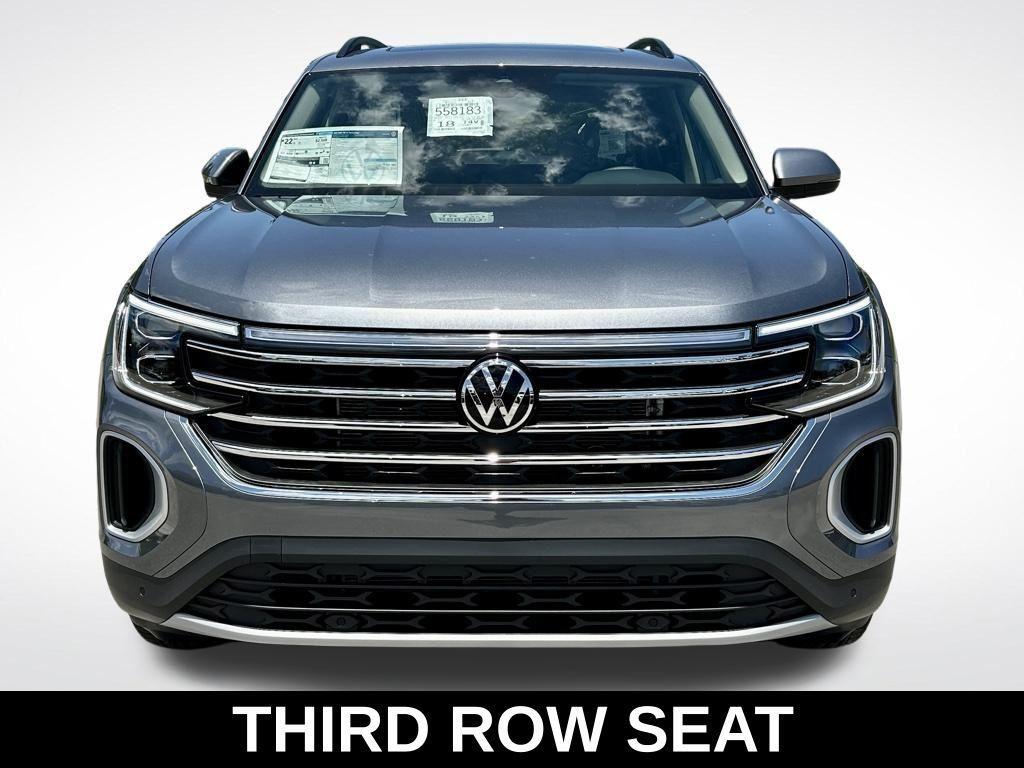 new 2025 Volkswagen Atlas car, priced at $39,989