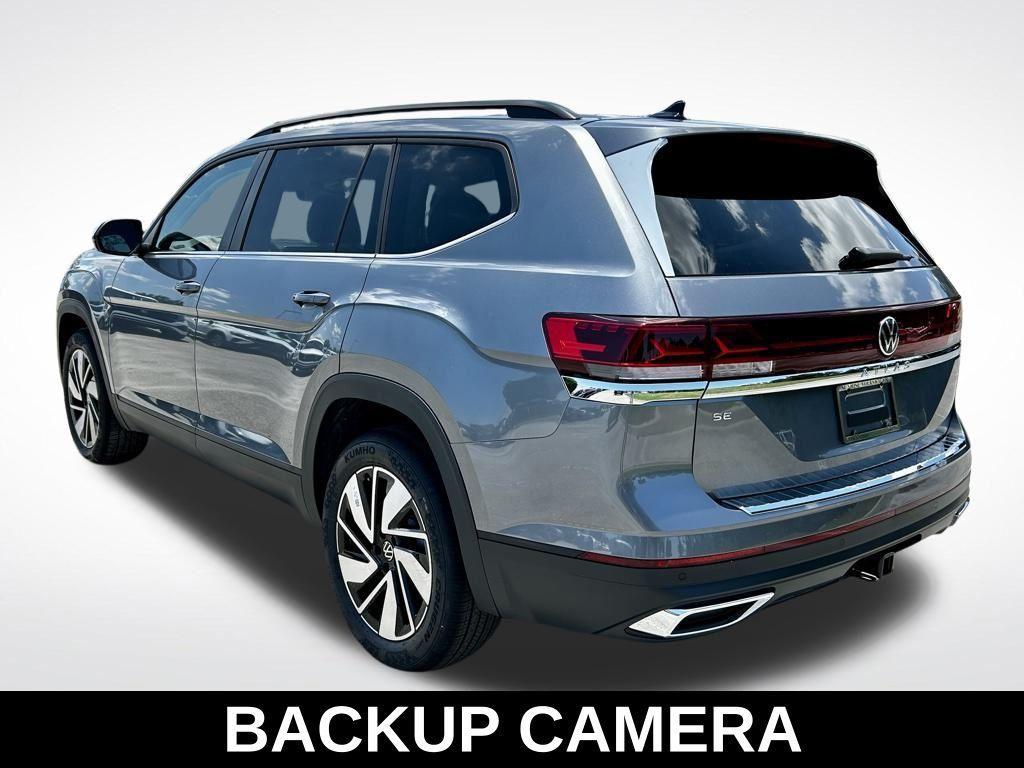 new 2025 Volkswagen Atlas car, priced at $39,989