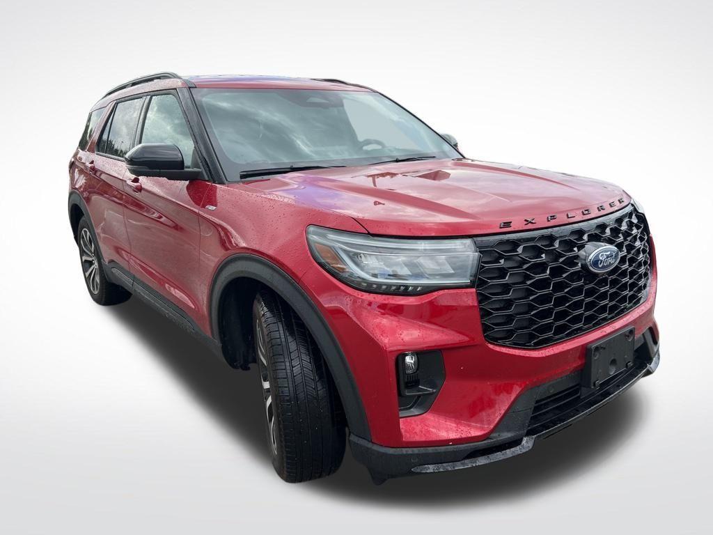 used 2025 Ford Explorer car, priced at $41,321