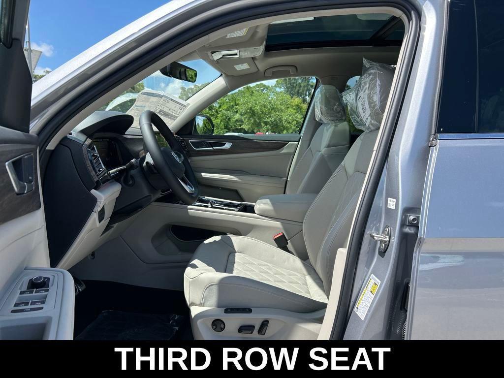 new 2025 Volkswagen Atlas car, priced at $47,766