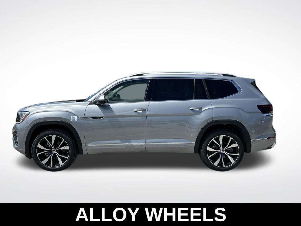 new 2025 Volkswagen Atlas car, priced at $47,766